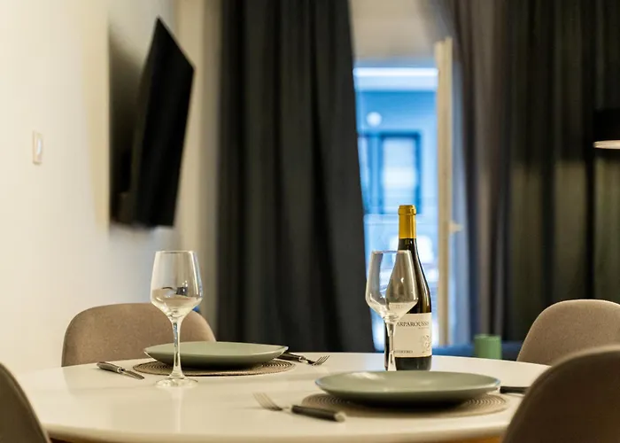 Appartement Nueve / There's No Place Like *