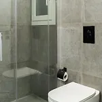 Nueve / There's No Place Like Apartament *