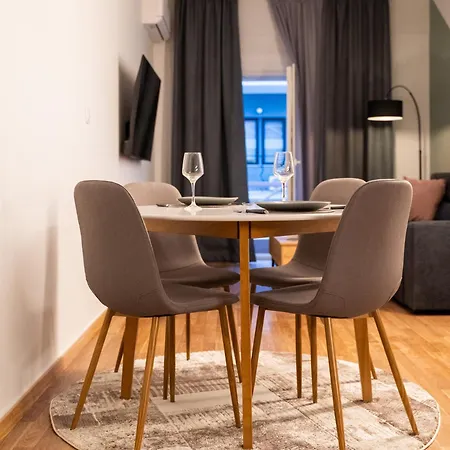 Appartement Nueve / There's No Place Like